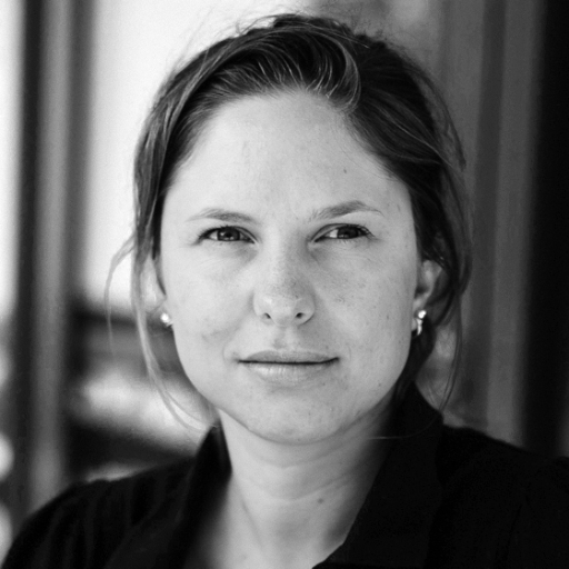 Haupt, Carina